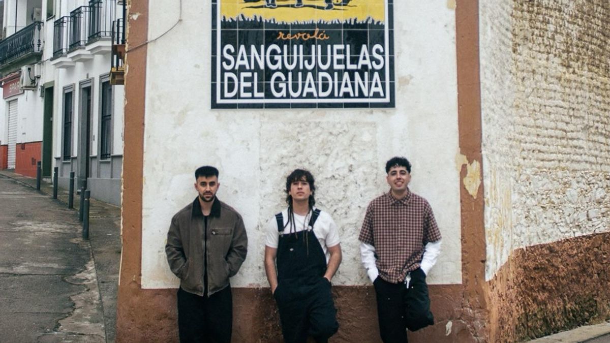 De 'Revolá' al balcón del ayuntamiento: Sanguijuelas del Guadiana revolucionará el inicio del Carnaval de Badajoz