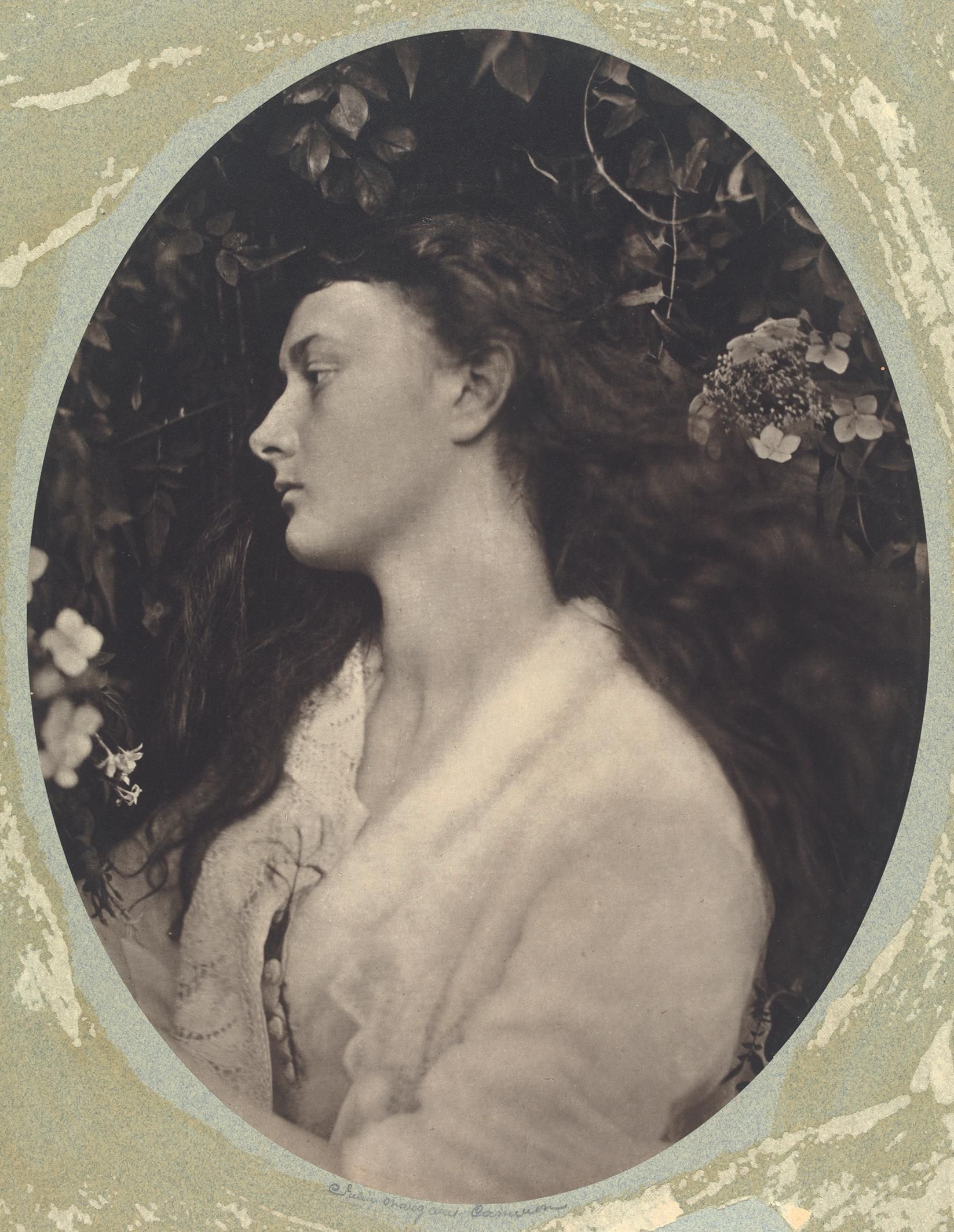 'Alethea' (1872) de Julia Margaret Cameron. Copia al carbón a partir de un negativo de reproducción