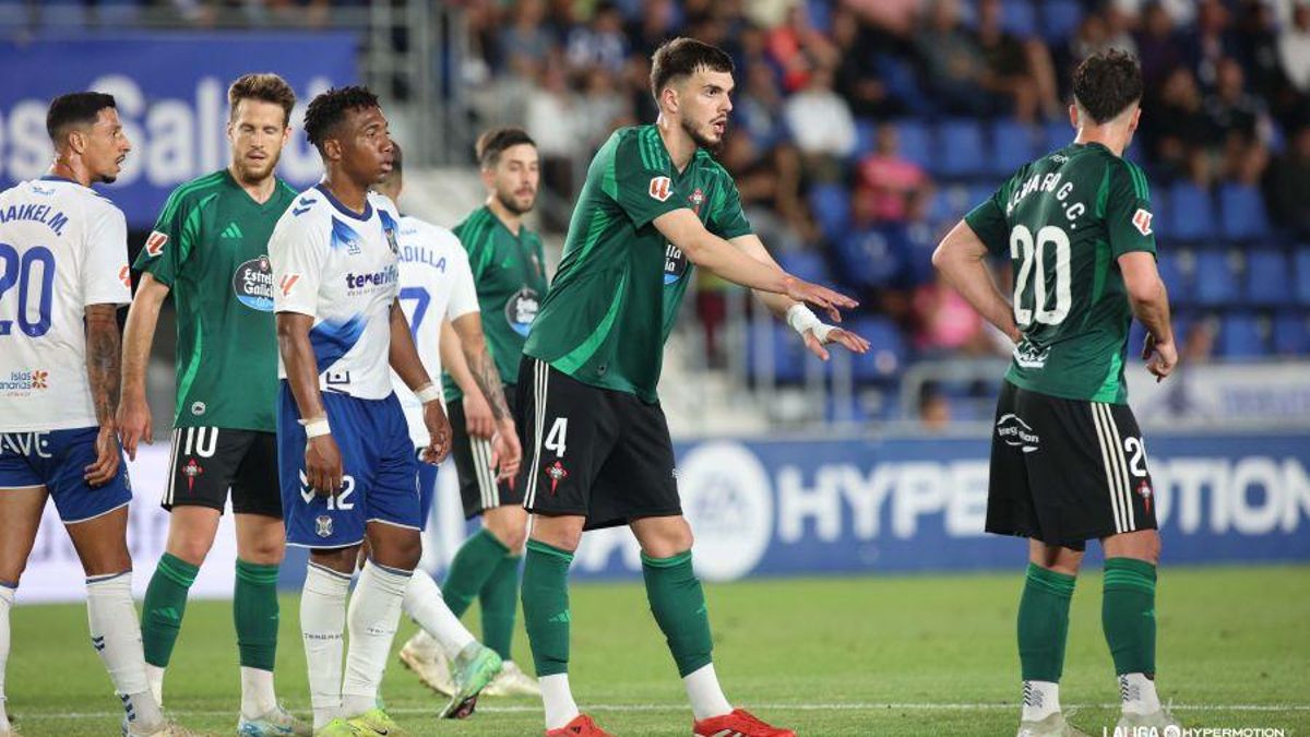 Superioridad tinerfeñista en las visitas del Racing de Ferrol