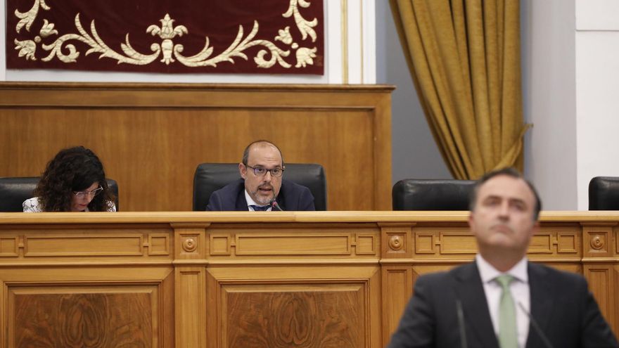 PP y Vox, contra la acogida de niños migrantes y con el partido ultra culpando a Page de futuras violaciones