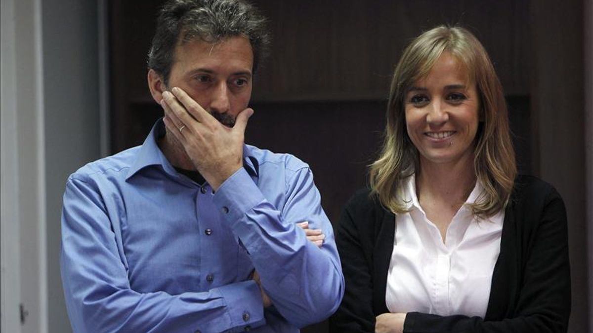 Mauricio Valiente y Tania Sánchez, candidatos de IU al Ayuntamiento y la Comunidad de Madrid