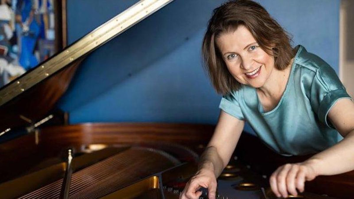 La pianista ucraniana Tali Morgulis protagoniza un recital en la sala Eutherpe de León