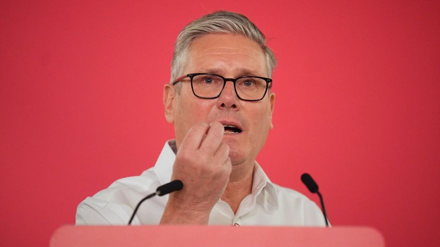 Starmer desafía la revuelta laborista y dice que no dimitirá