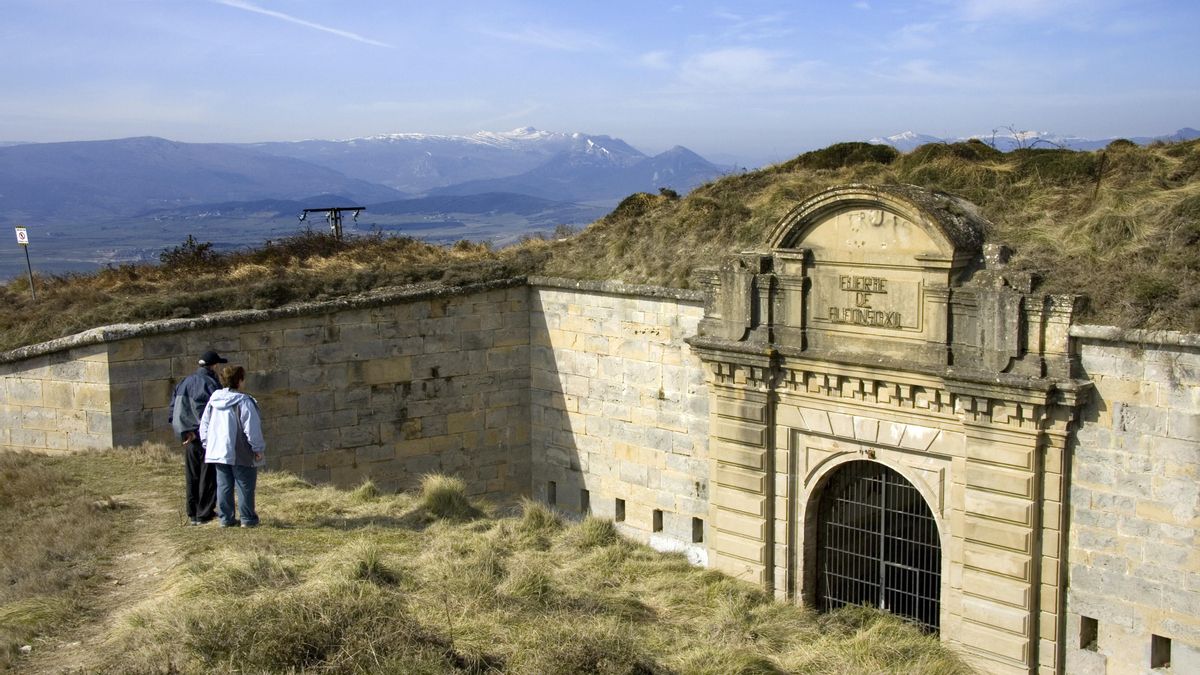 Navarra logra la cesión del fuerte franquista de San Cristóbal para convertirlo en un centro de Memoria