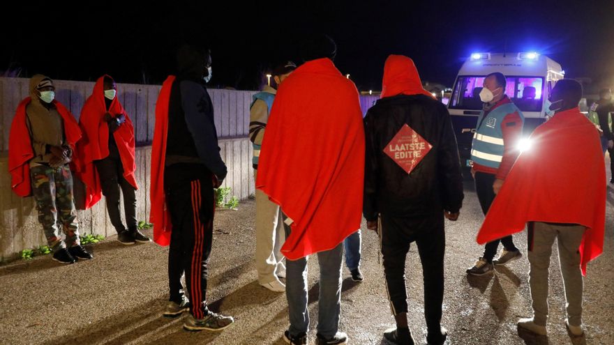 Reanudan la búsqueda de un joven inmigrante desaparecido en el Estrecho