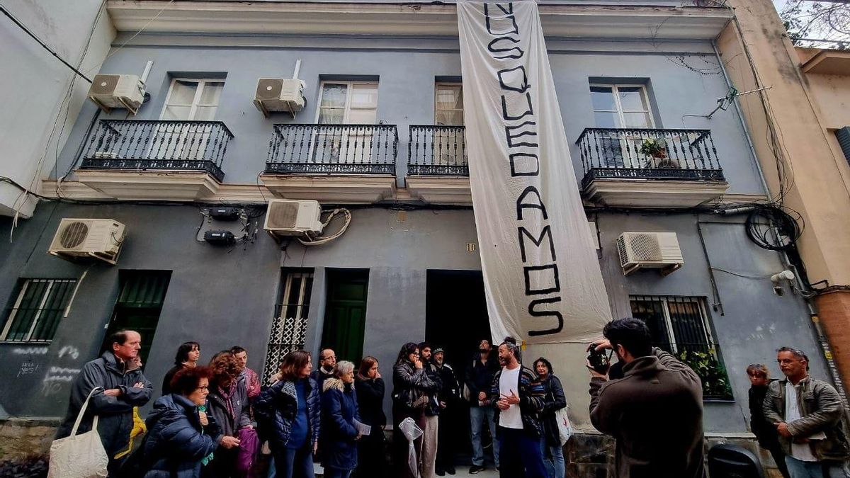 Del centro a la periferia: bloques de vecinos bajo amenaza por la "especulación inmobiliaria" en Sevilla