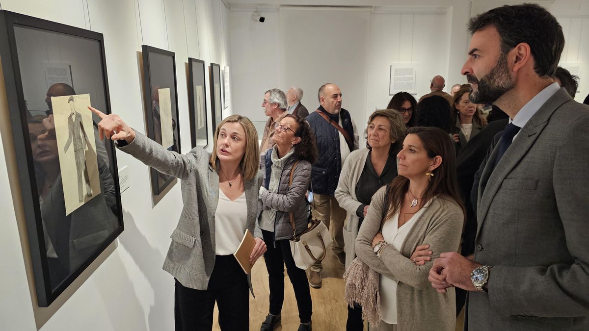 Acto de inauguración de una exposición con obra inédita de Maruja Mallo, en Manzanares