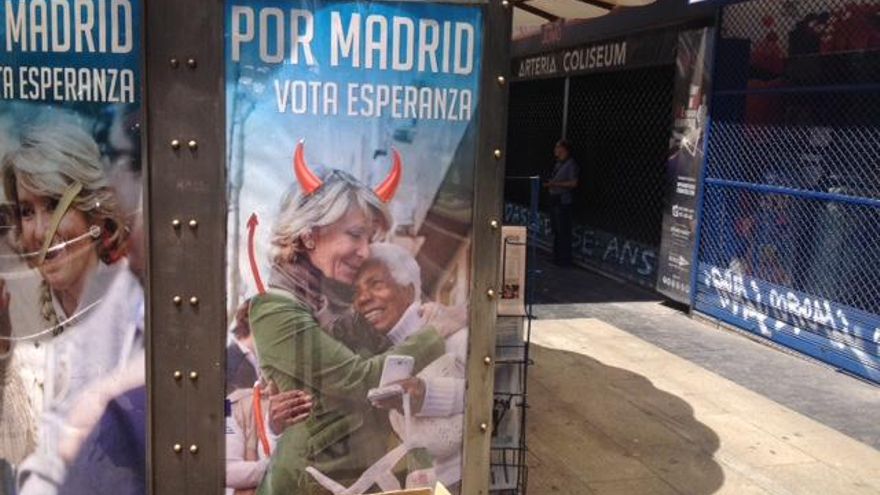 A Esperanza Aguirre le han salido unos cuernos