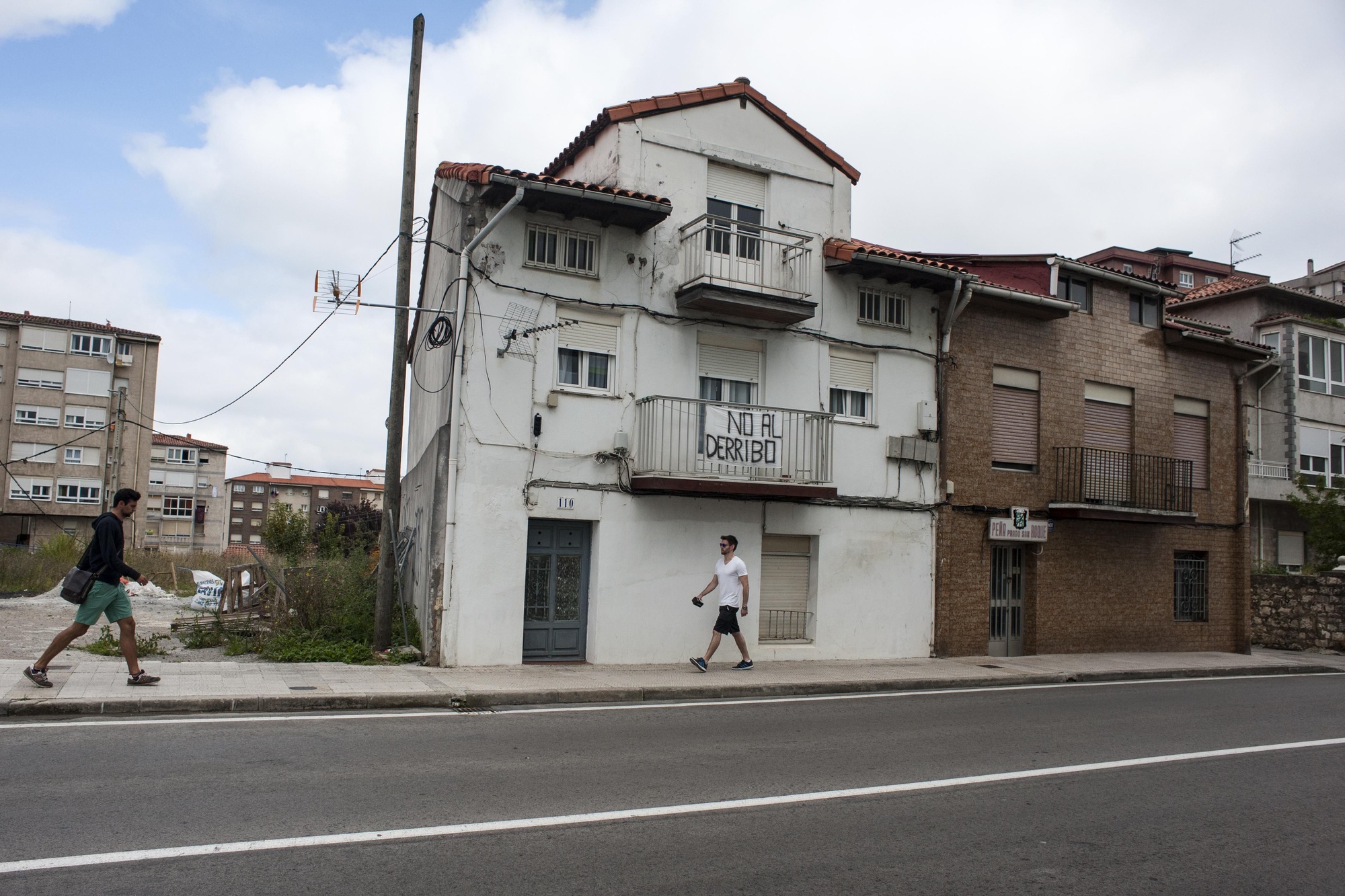 Una constructora ha comprado la mayor parte de los terrenos de El Pilón en los últimos años. | Joaquín Gómez Sastre