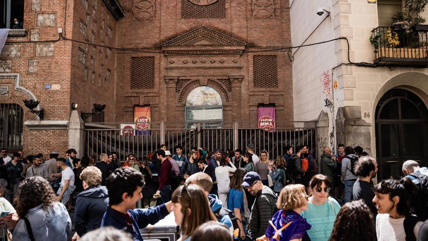 La Policía desaloja el edificio de UGT okupado por La Ingobernable