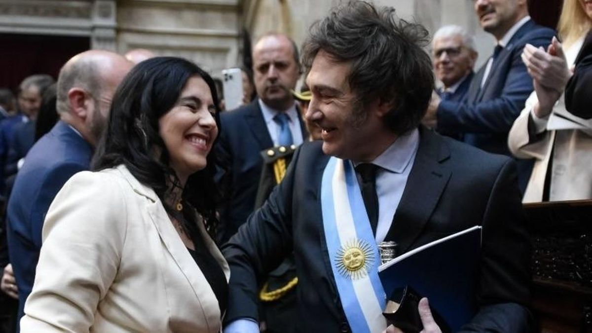 Marcela Pagano y Javier Milei, el día de la asunción presidencial. Los unía una amistad de cuando trabajaron juntos pero ahora solo hay enojo.