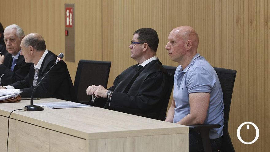 Doce años de internamiento por asesinar a un hombre en un bar de Córdoba durante un brote psicótico