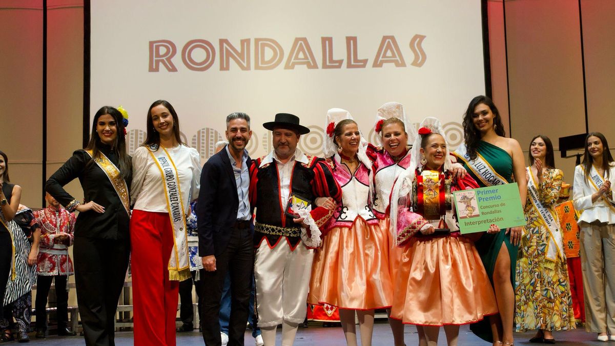 La rondalla Las Valkirias recibe el primer premio de Interpretación en el Certamen de Rondallas de Santa Cruz de Tenerife