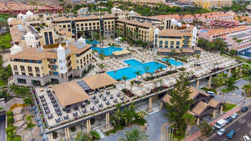 Las pernoctaciones en hoteles y apartamentos de Canarias aumentaron un 10% en 2023 y los ingresos de los establecimientos rozan los 5.000 millones