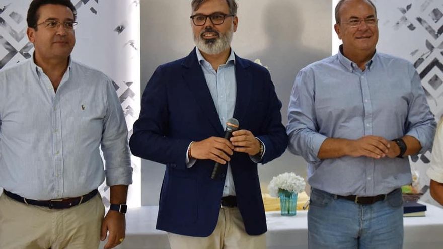 El alcalde de Plasencia reitera su intención de suceder a Monago al frente del PP de Extremadura