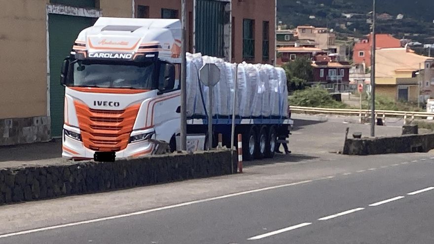 El Cabildo de Tenerife investiga si una cooperativa vinculada a la presidenta de Asaga almacenó papas de Egipto en instalaciones públicas