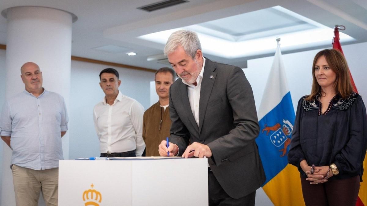 Gobierno de Canarias y sindicatos alcanzan un acuerdo para implantar la carrera profesional en la Administración General