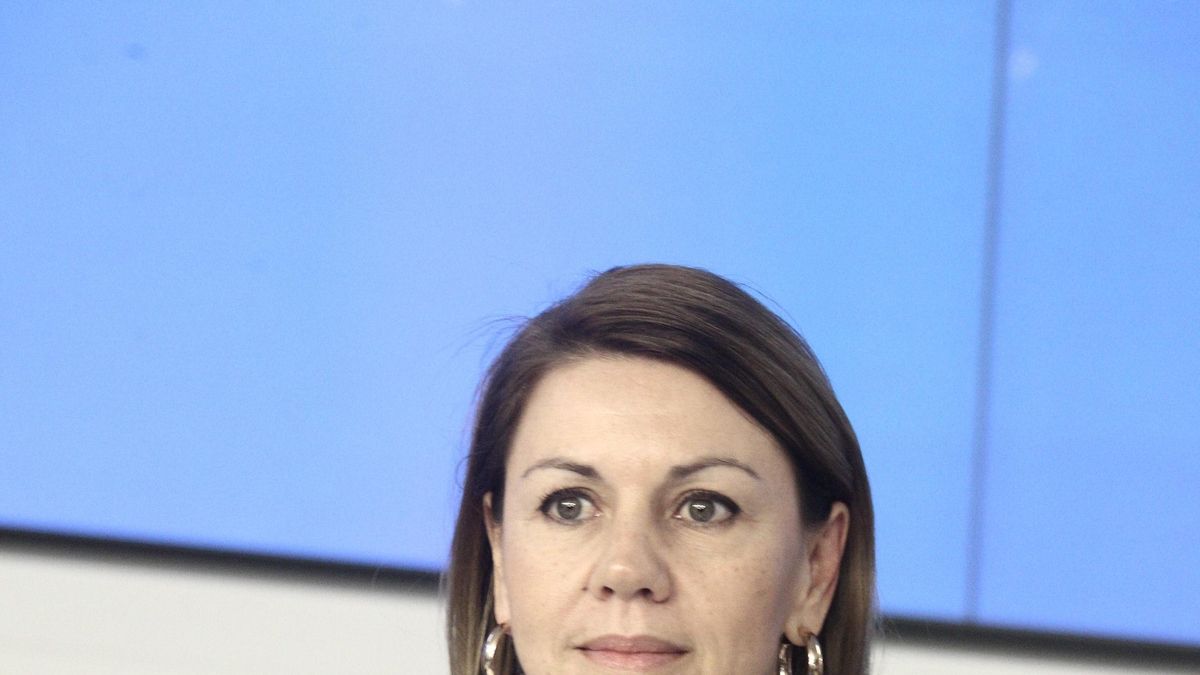 Cospedal afirma que no le consta que se haya pagado sobresueldos en negro a dirigentes del PP