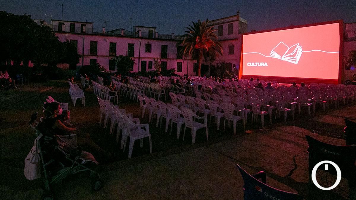 Cine de verano Coliseo San Andrés