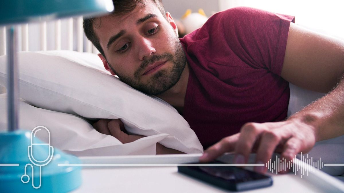 ¿Por qué es malo para la salud dormir con el móvil?