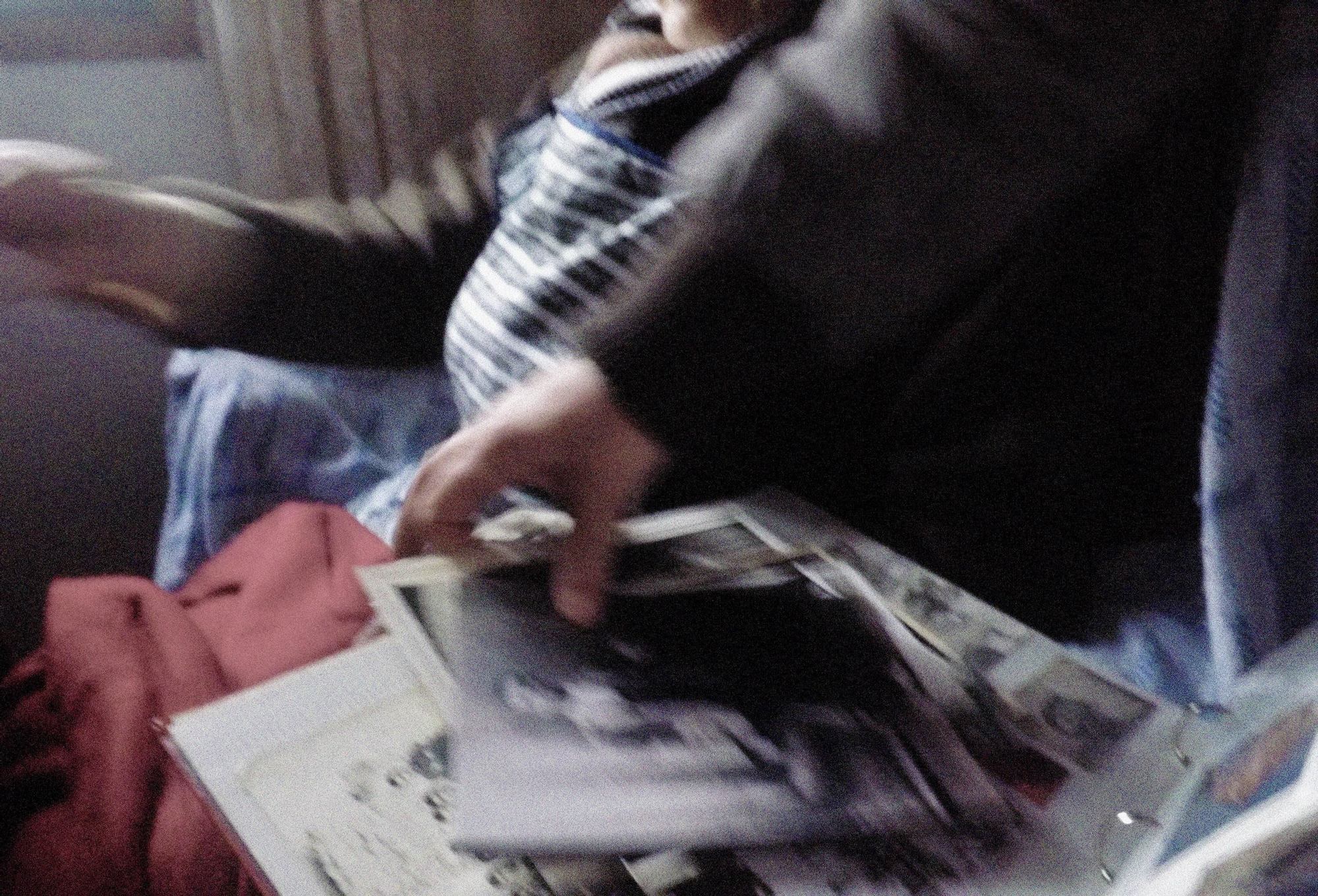 Imagen en la que por primera vez se está sacando la foto de Silvestre del álbum familiar.