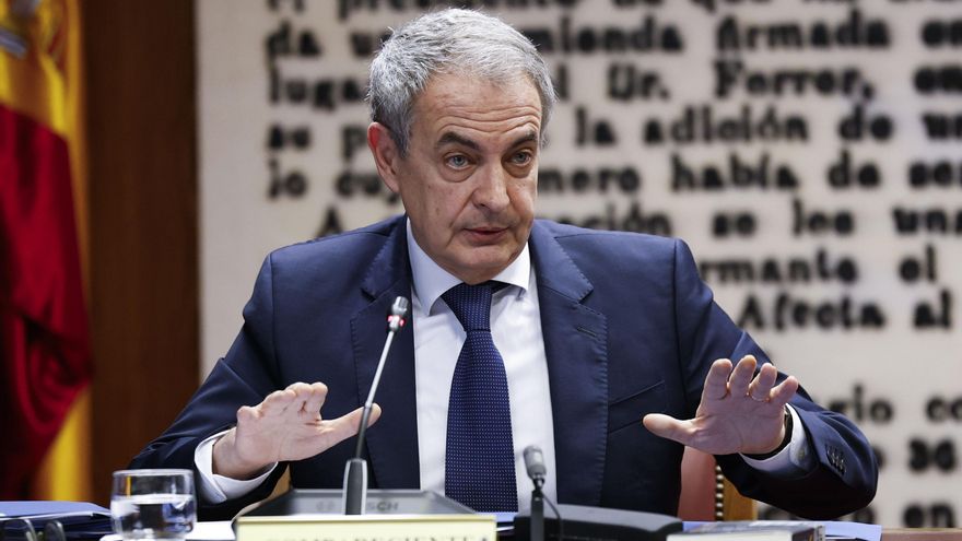 El expresidente del Gobierno José Luis Rodríguez Zapatero comparece este lunes en la comisión de investigación del caso Koldo en el Senado, citado por el PP, para dar explicaciones sobre el rescate financiero público a la aerolínea Plus Ultra. EFE/ Chema Moya
