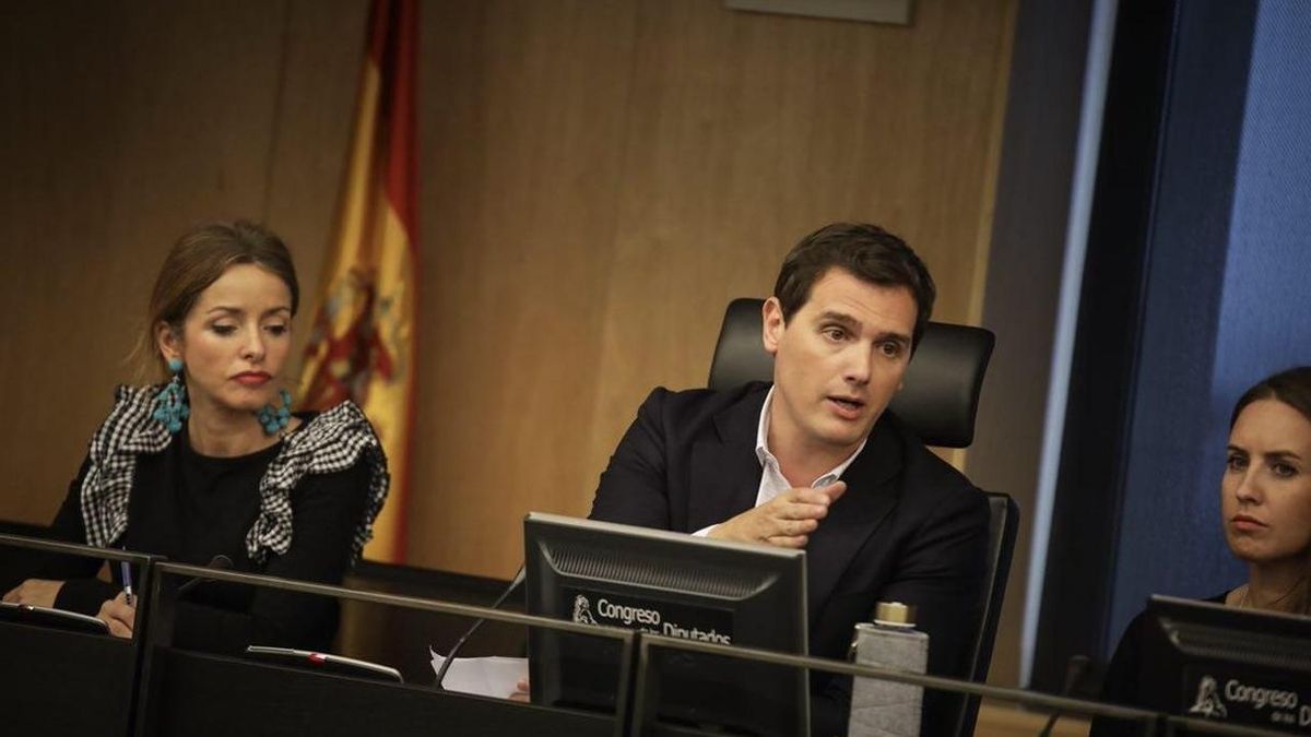 Una encuesta de Ciudadanos en Madrid dice que ganaría las elecciones y que el 70% ve grave el caso Cifuentes
