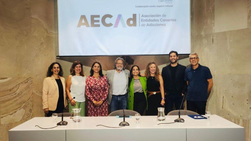 Presentación del Informe de Valoración de hábitos de consumo en materia de adicciones durante la pandemia (2020- 2021) en Canarias