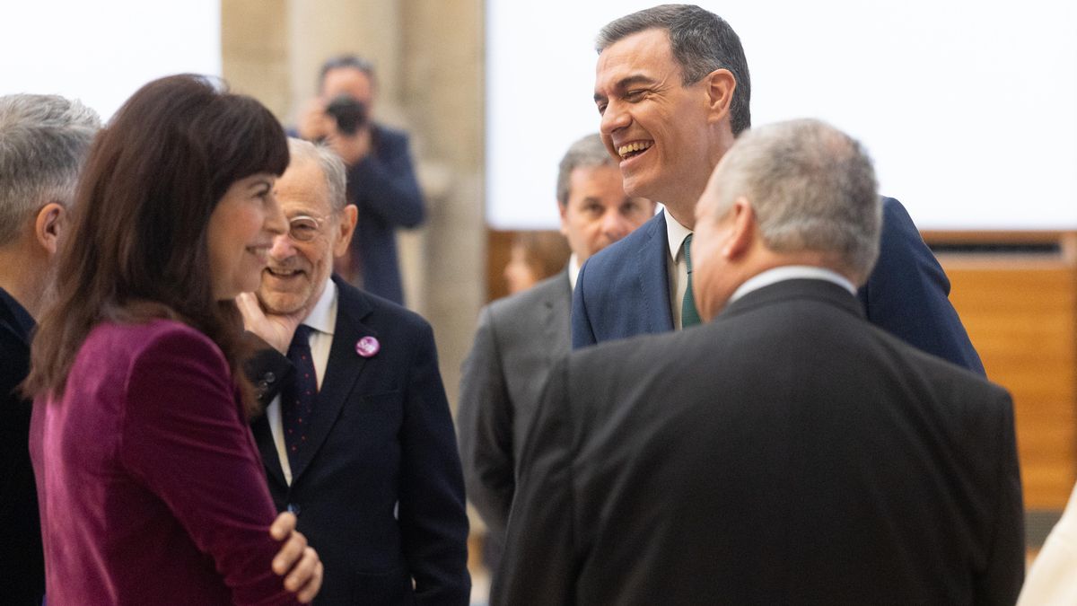 La Navidad de Sánchez sin sus amigos incomodados por el feminismo