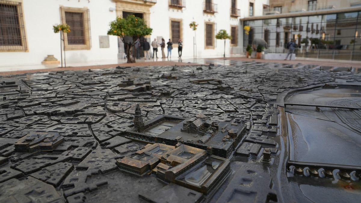 Presentación del nuevo Centro de Interpretación y Recepción de la Mezquita-Catedral. Patio de San Eulogio.