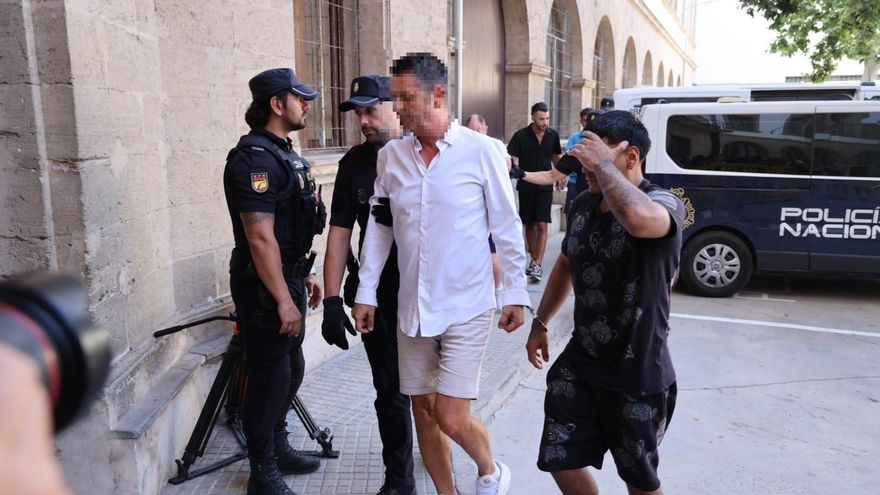 Detienen al dueño del local de ocio que se derrumbó en la Playa de Palma y provocó cuatro fallecidos