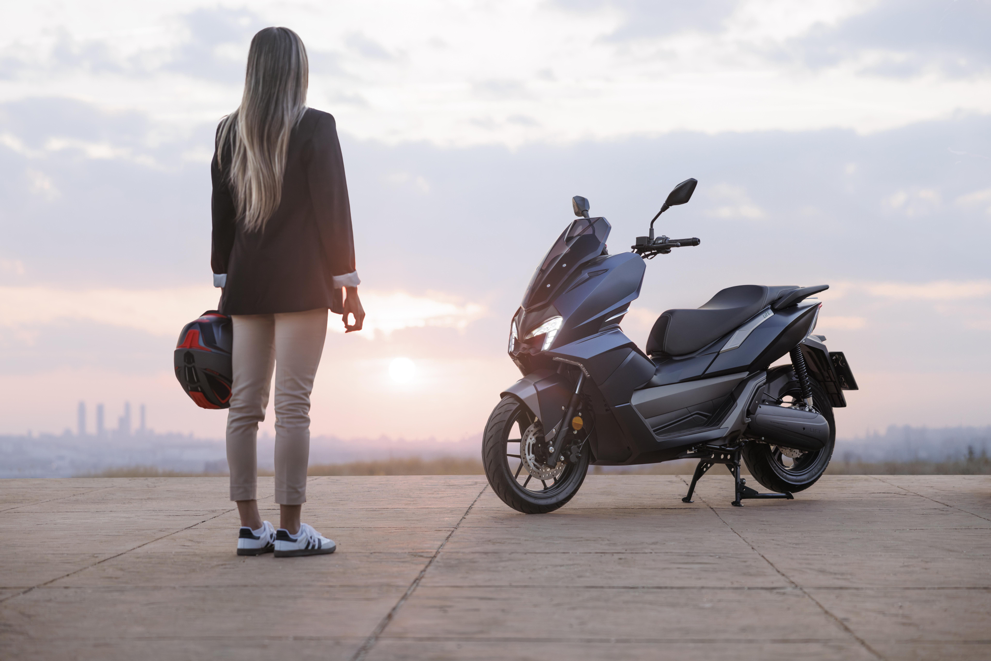 La conductora de una Nerva Lift