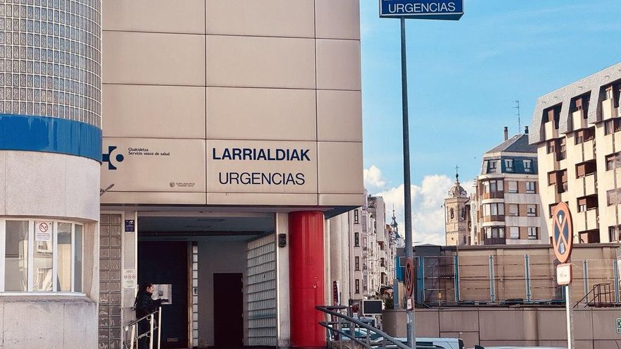 Osakidetza hace equilibrios para mostrar las nuevas Urgencias del centro de Vitoria sin cuestionar su cierre en 2022