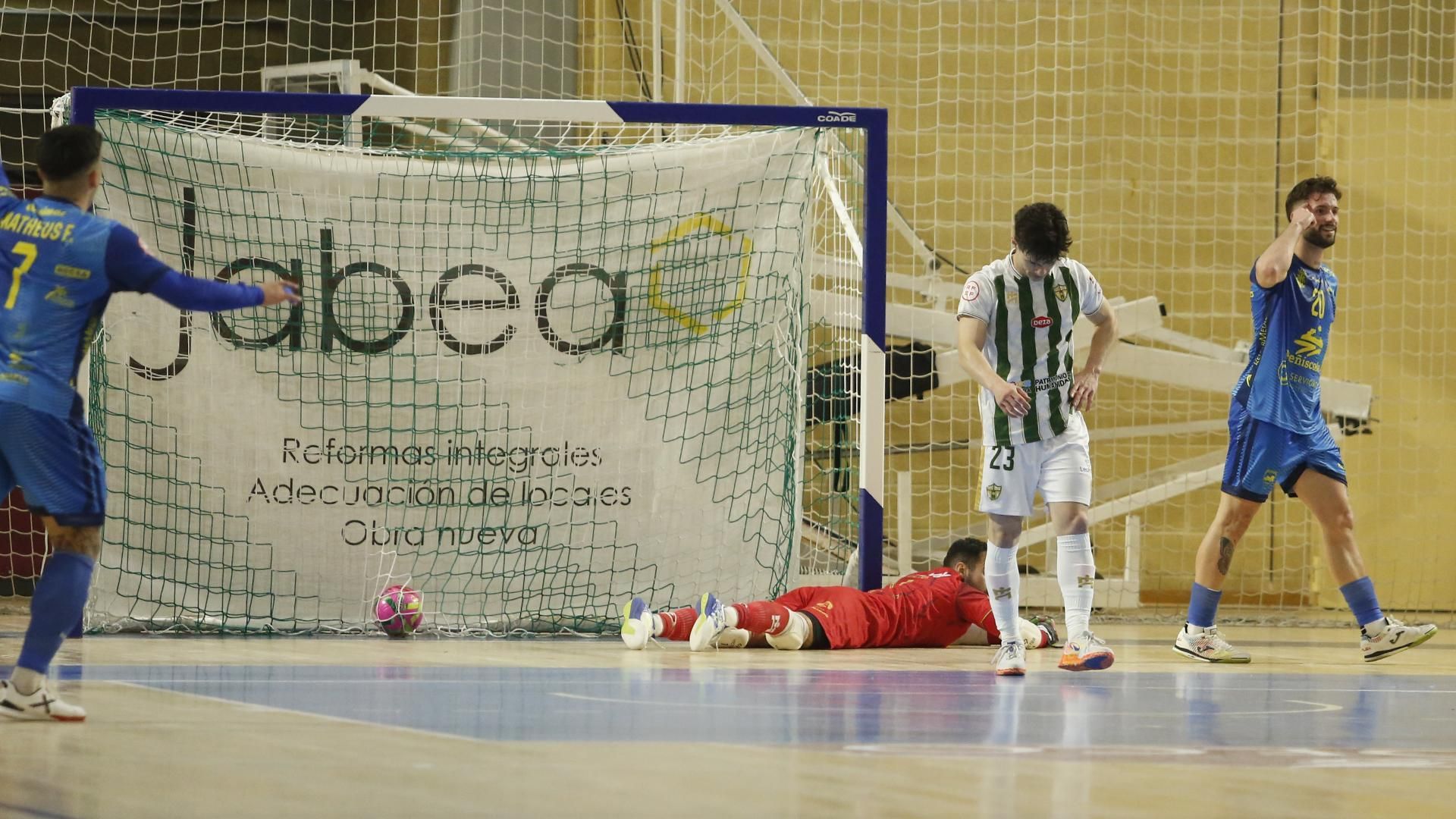 Las imágenes del Córdoba Patrimonio - Servigroup Peñíscola