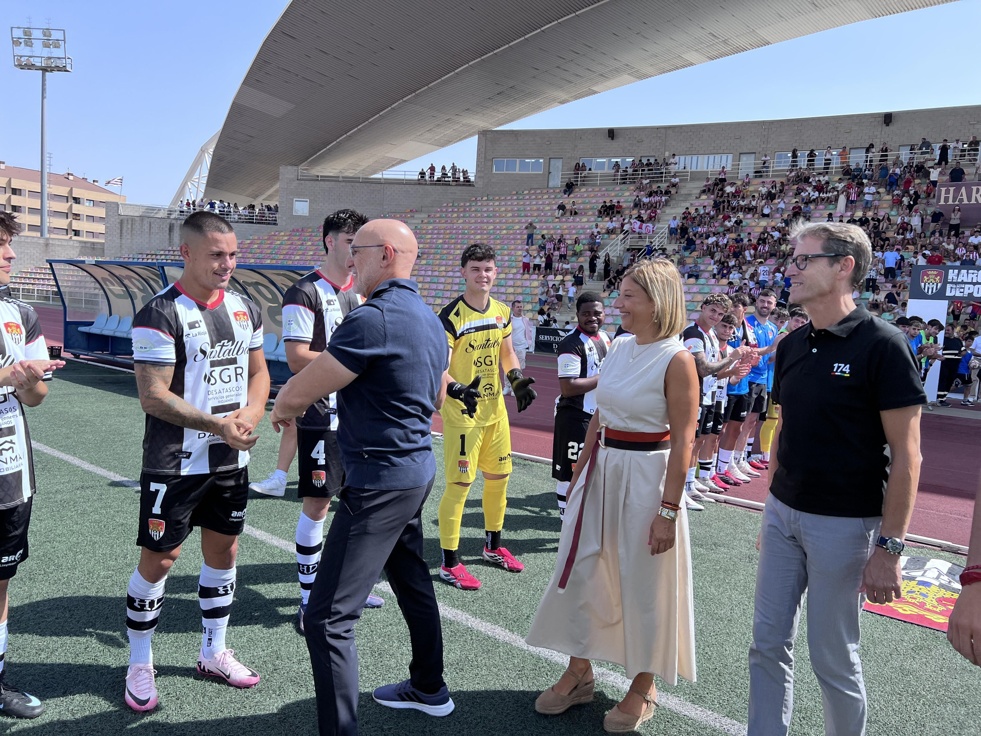 Homenaje al seleccionador Luis de la Fuente en Haro tras la victoria en el Mundial de fútbol