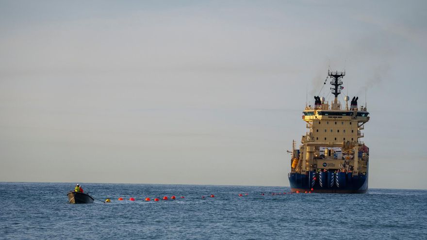 Facebook ancla a Barcelona el 2Africa, el cable submarino más largo del mundo