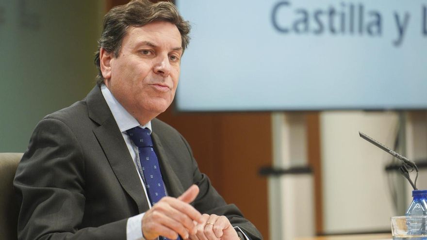 La Junta de Castilla y León pierde las ayudas al autoconsumo eléctrico tras negarse a tramitarlas "por su complejidad"