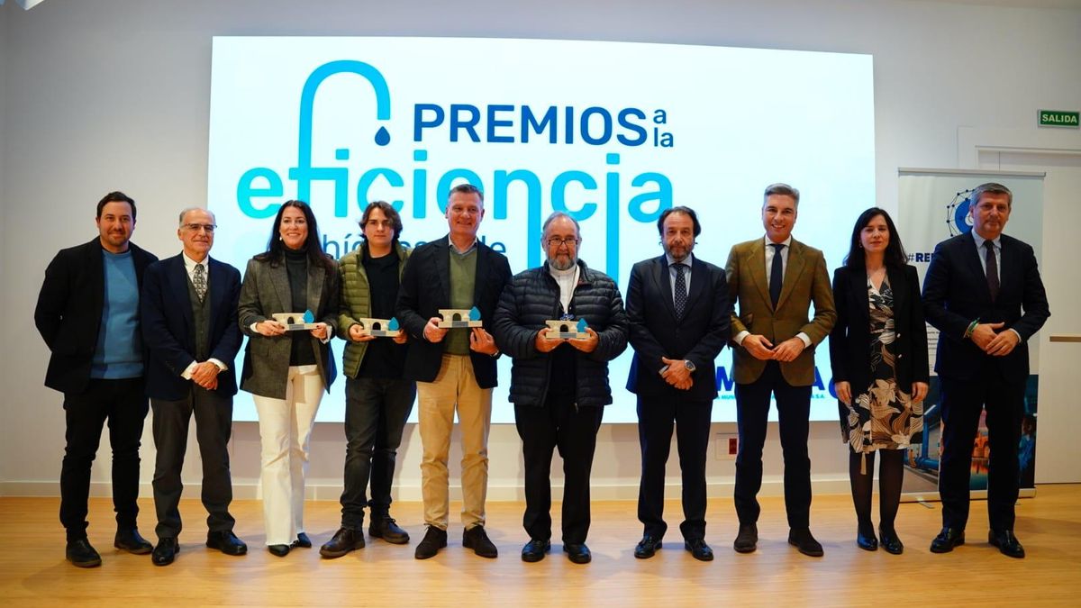 La Fundación Bangassou, Labor Maint, Secalflor y el IES Galileo Galiei reciben los premios Emacsa