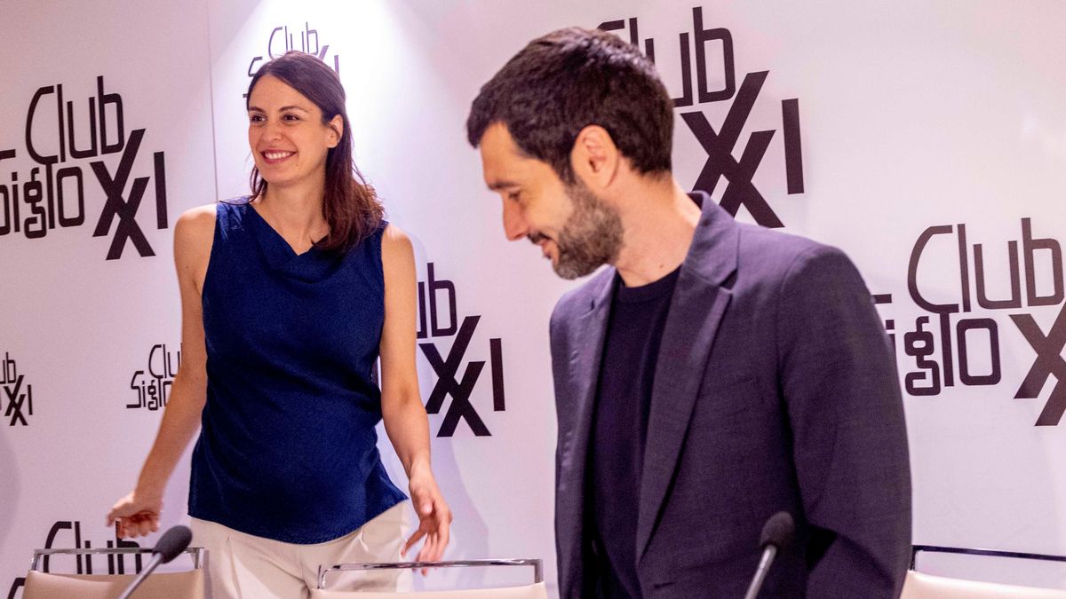 Rita Maestre en el Club Siglo XXI, junto a Pablo Bustinduy