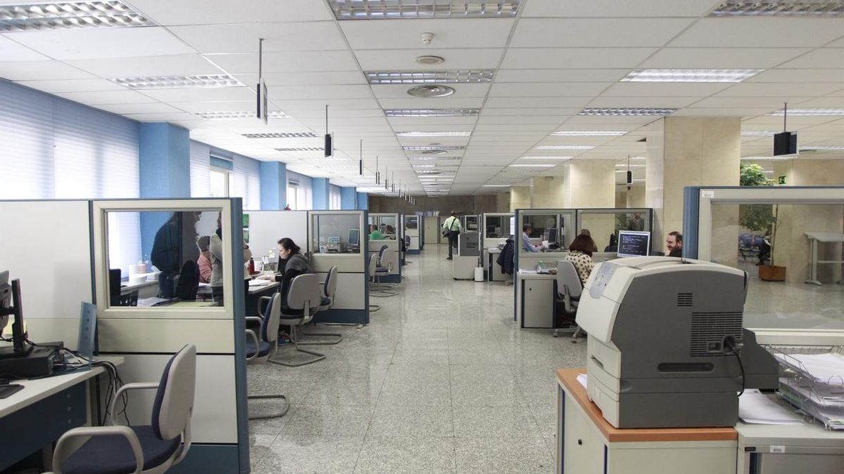 Los funcionarios de la Administración estatal cobrarán en la nómina de julio la subida del 1% de 2017