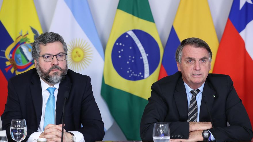 Dimiten los ministros de Exteriores y Defensa de Brasil en un mismo día