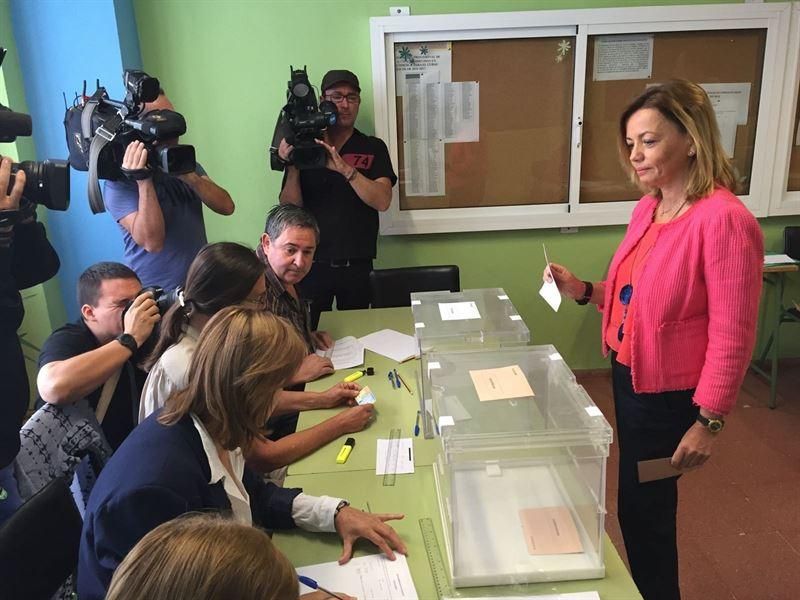 La candidata del PP al Congreso por Santa Cruz de Tenerife, Ana Zurita