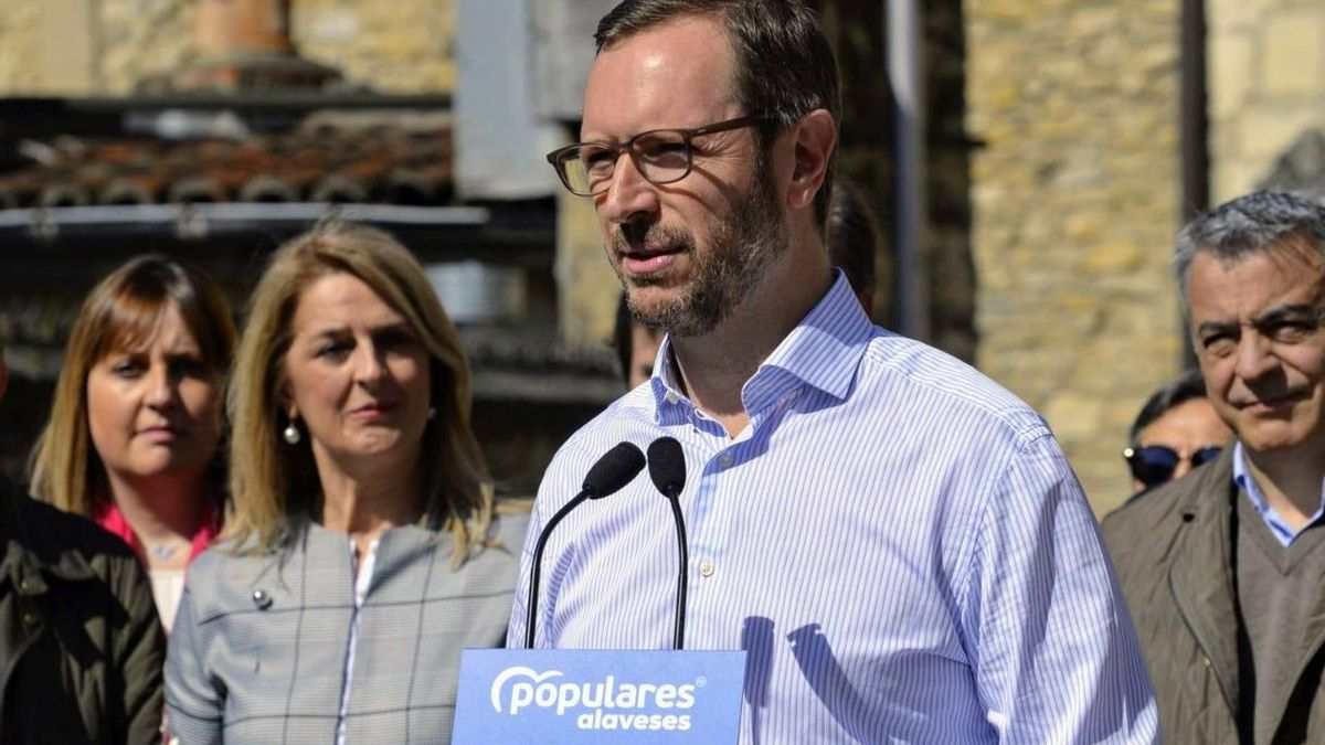 Maroto asegura que Vox tiene que decidir "qué ser de mayor" y si prefiere gobiernos de PSOE y Podemos en Madrid y Murcia