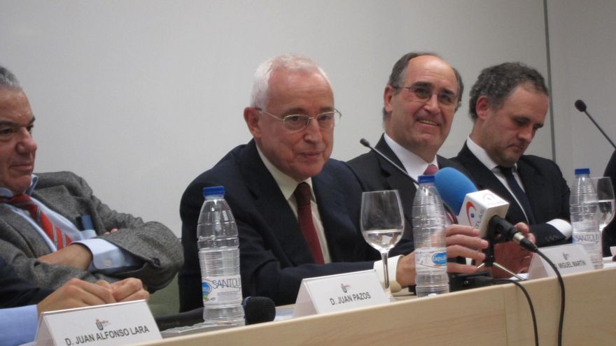 La AEB defiende que las agencias de 'rating' sirven de guía a los inversores en los mercados