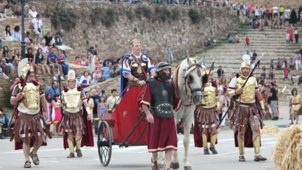 Astorga presenta el programa de celebración de los cuarenta años de su famosa Fiesta de Astures y Romanos