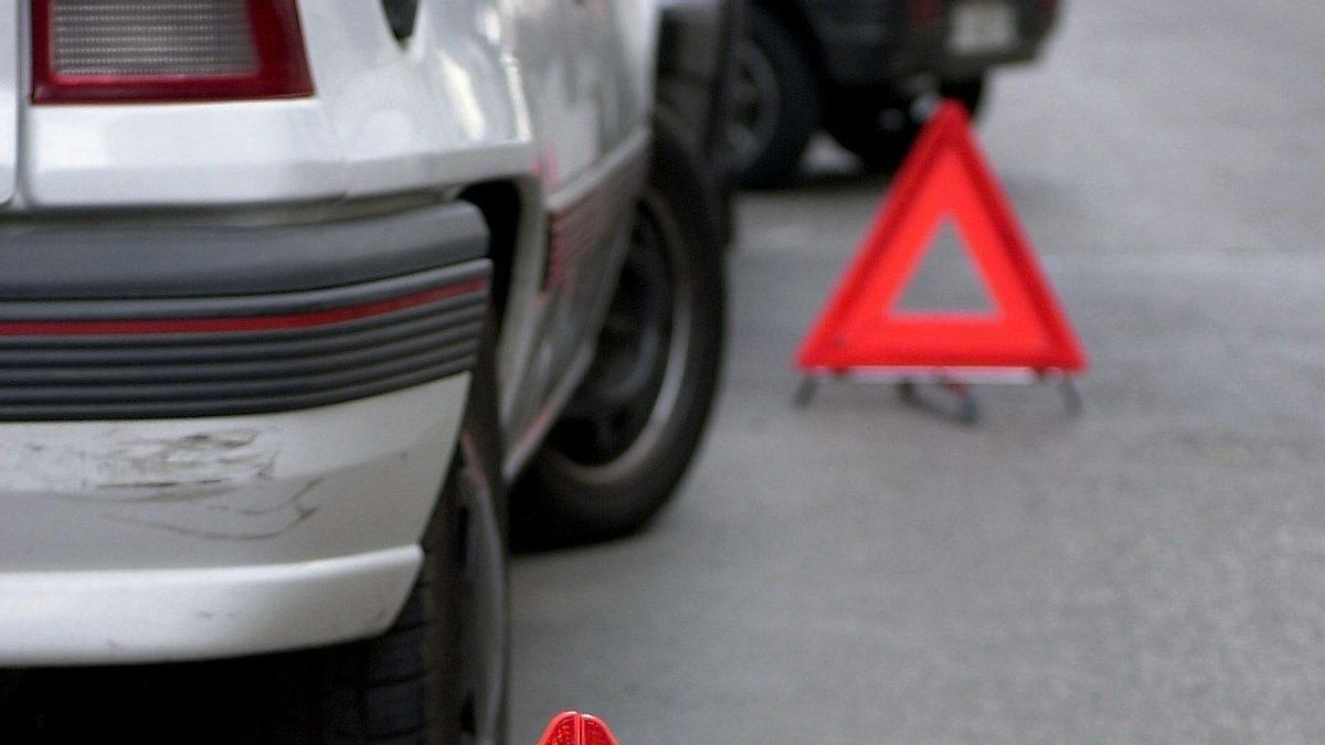 En países como Italia, Austria o Suiza los triángulos de señalización de peligro siguen siendo el único dispositivo permitido