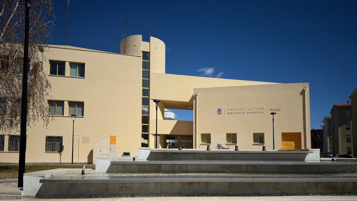La Casa de Cultura de Pinilla acoge una exposición fotográfica del Camino de Santiago