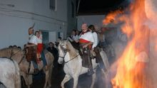 Fiesta de la Encamisá en Navalvillar de Pela / Turismo de Extremadura