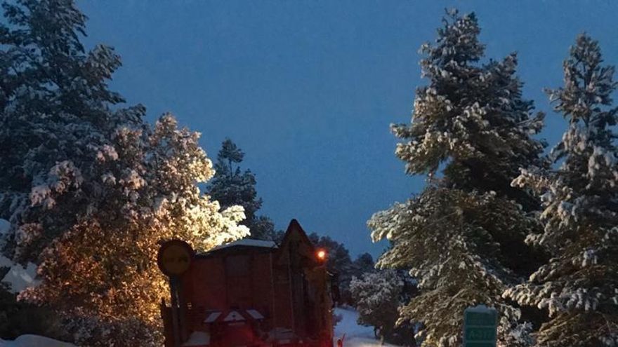 Temporal.- El 112 contabiliza 63 incidencias desde el miércoles por nieve, balsas de agua o cortes de luz