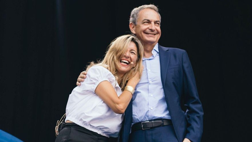 Yolanda Díaz junto a José Luis Rodríguez Zapatero en el Festival de elDiario.es en València.